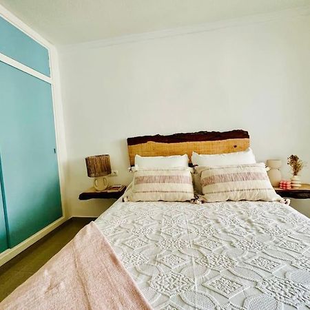 Apartamento A Pie De Playa. Кадис Екстериор снимка