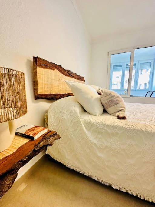 Apartamento A Pie De Playa. Кадис Екстериор снимка